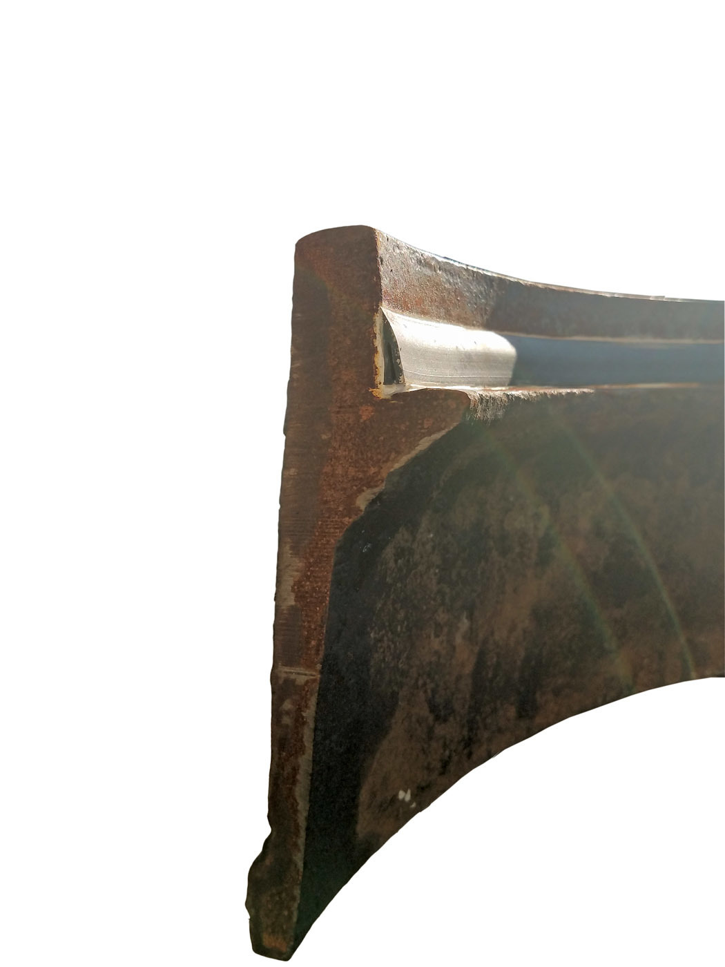 Inflow Seal manhole cover sealing system