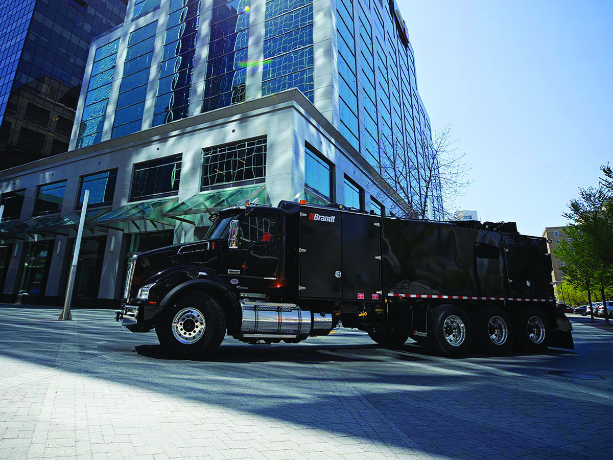 Nimbly Navigate Urban Settings With the Brandt HX120 Hydroexcavator