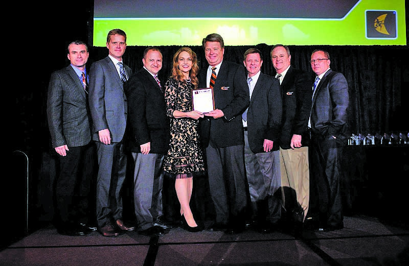 Ditch Witch recognizes top electronics dealer