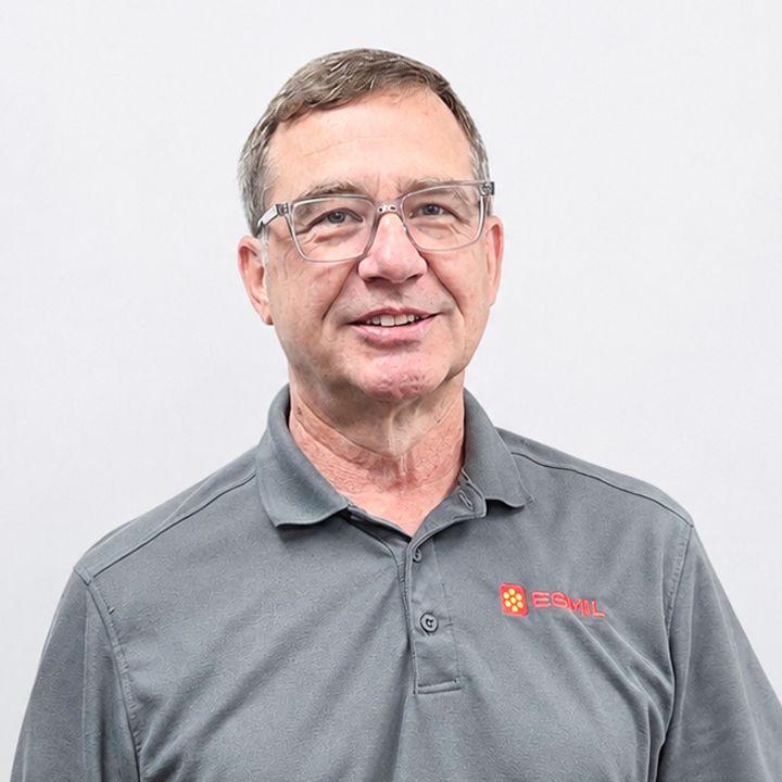 Esmil randy burns 1