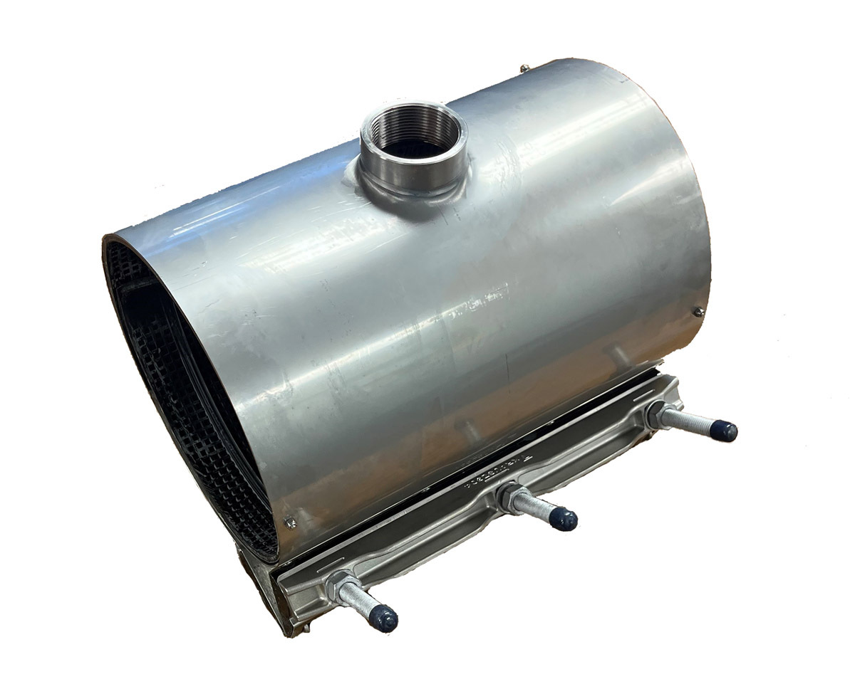 Hymax clamp with outlet