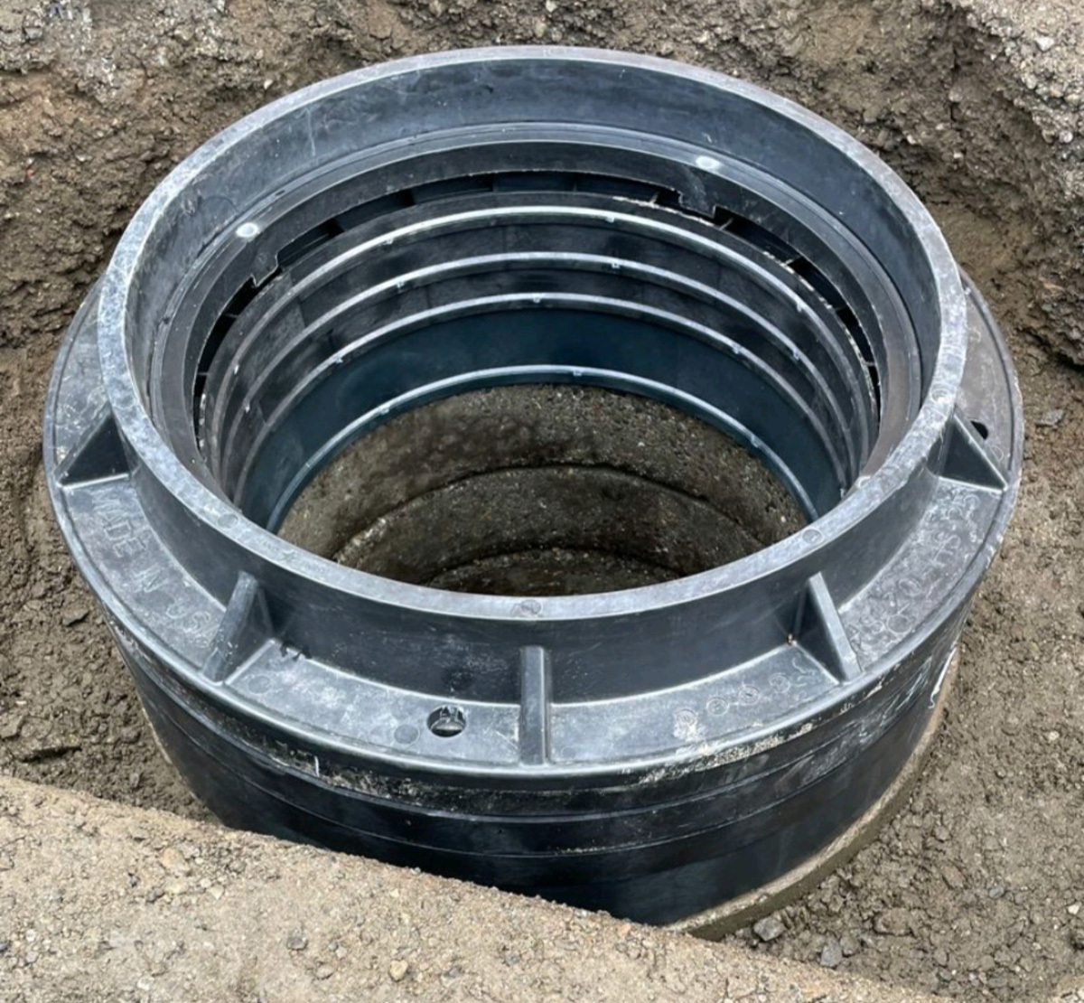 Ladtech hdpe manhole riser and catch basin adjusting rings