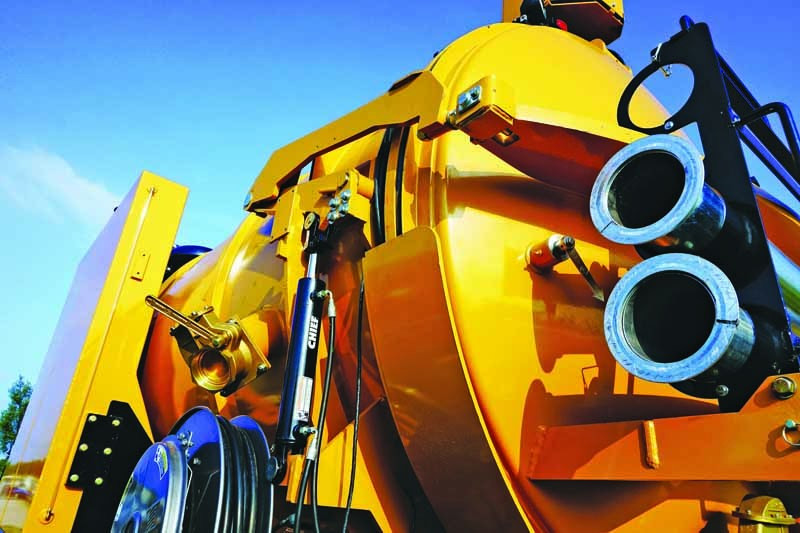 McLaughlin truck-mounted vacuum excavator