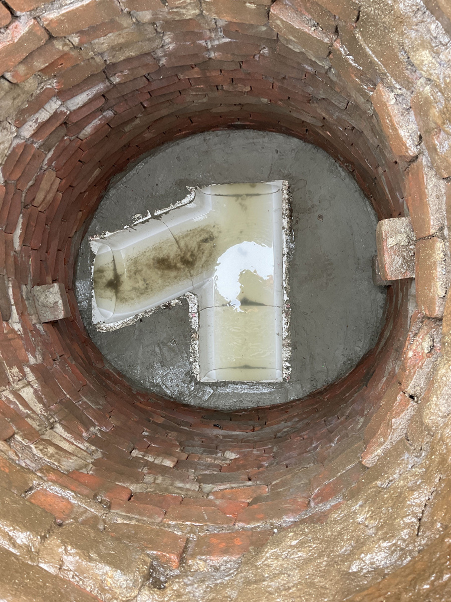 Reliner duran manhole invert channel