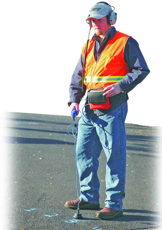 Electronic Leak Detection - Digital water leak detector