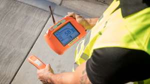 AC 200 Schulterblick 1 1