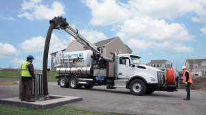 Vactor 2100i Working