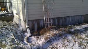 Cold wx frozen house siding 171030 130624