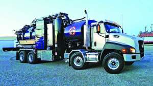 Guzzler guzzcavator cat chassis 171027 142127