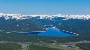 Turquoise reservoir 01733