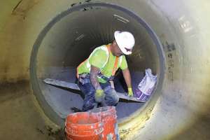 Sewer Rehab in Rose Canyon