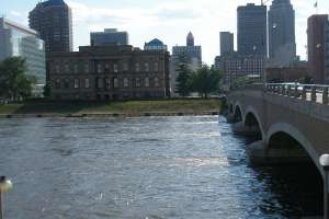 800px des moines 068 171030 130629