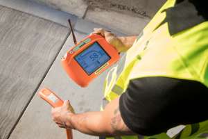 AC 200 Schulterblick 1 1