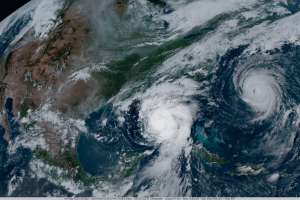 Image satellite Hurricane Idalia 0501pm EDT 082923 NOAA hero