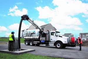 Vactor 2100i combination sewer cleaner 1