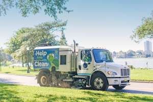 Diverse Stormwater Program Keeps Lakeland's Lakes Healthy