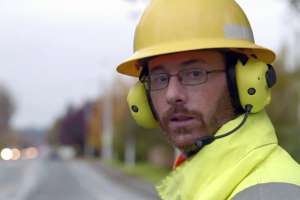 Listen through header