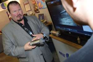 M0713 Expo Spotlight Enz