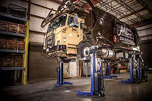 Maha lifts2 web 171030 110551