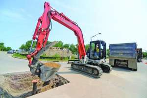 Utility Leadership, Staff Work As One