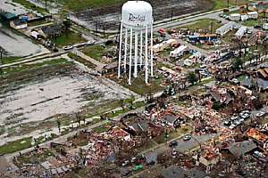 Texas Community Gets Nostalgic Over Water Tower Demolition
