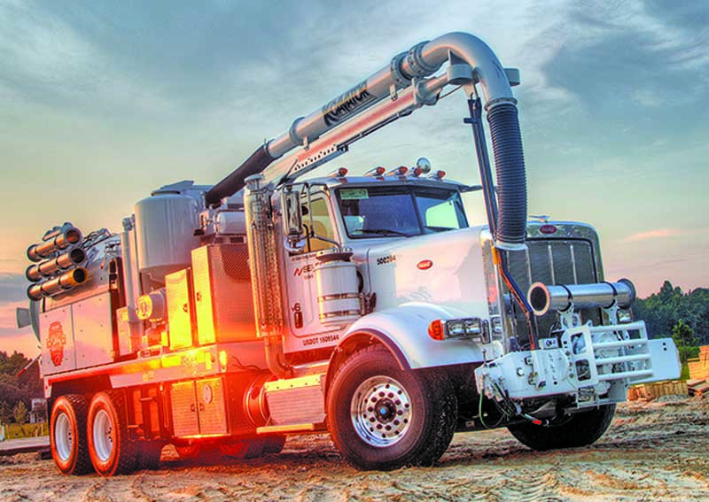 Jet/Vac Combination Trucks/Trailers - Vac-Con X-Cavator