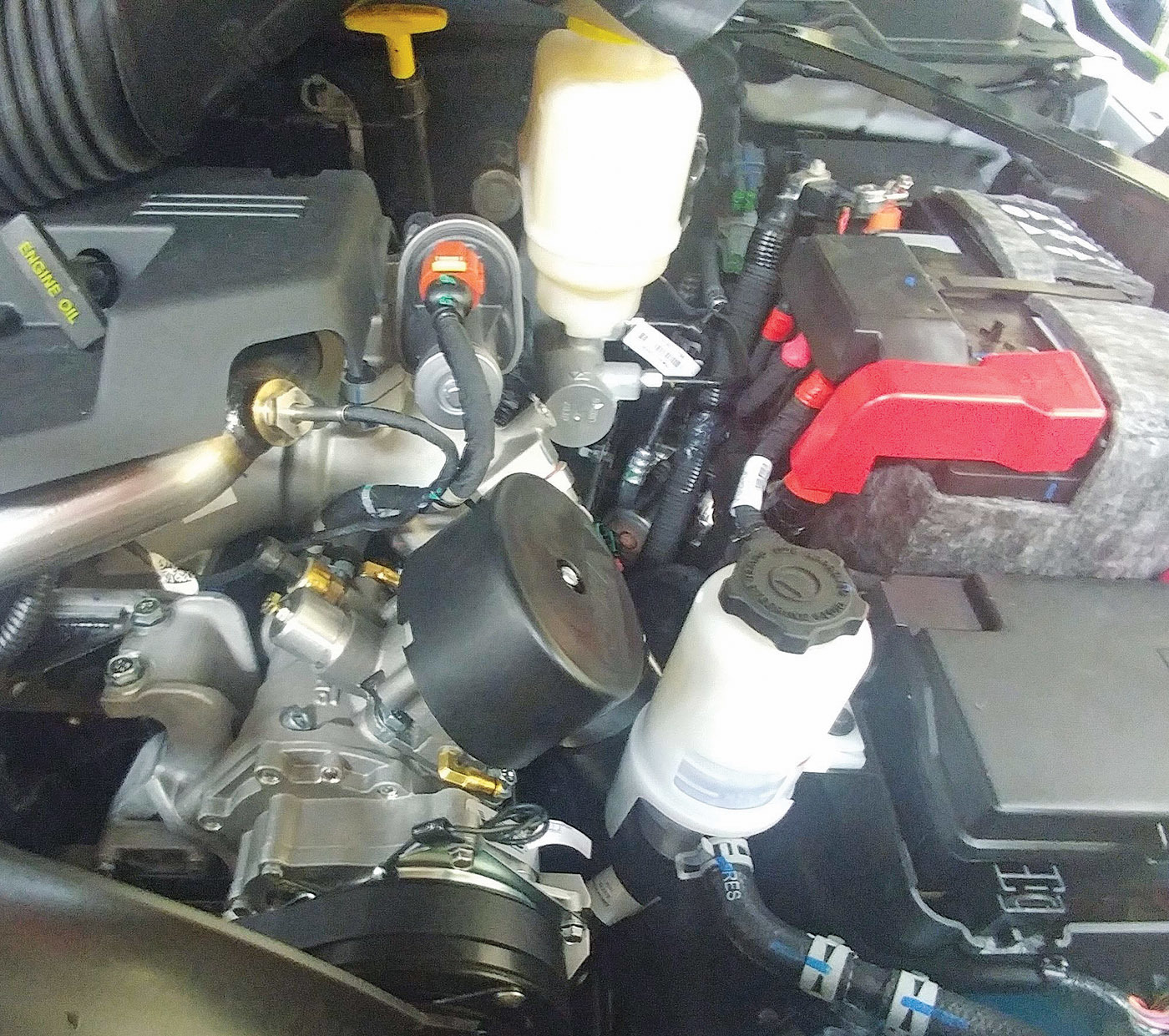 Vmac underhood ram