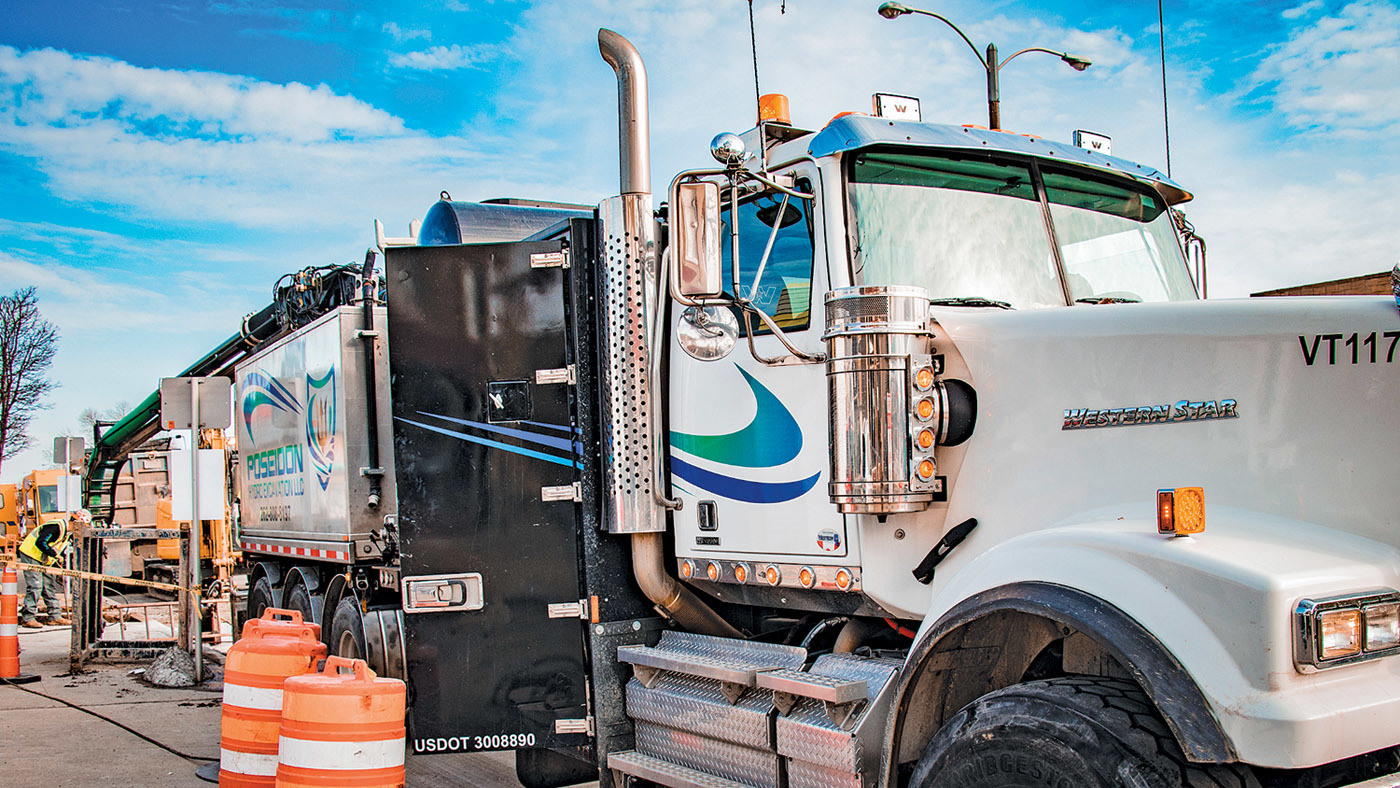 Hydroexcavation Trucks/Trailers - Westech Vac Systems Wolf